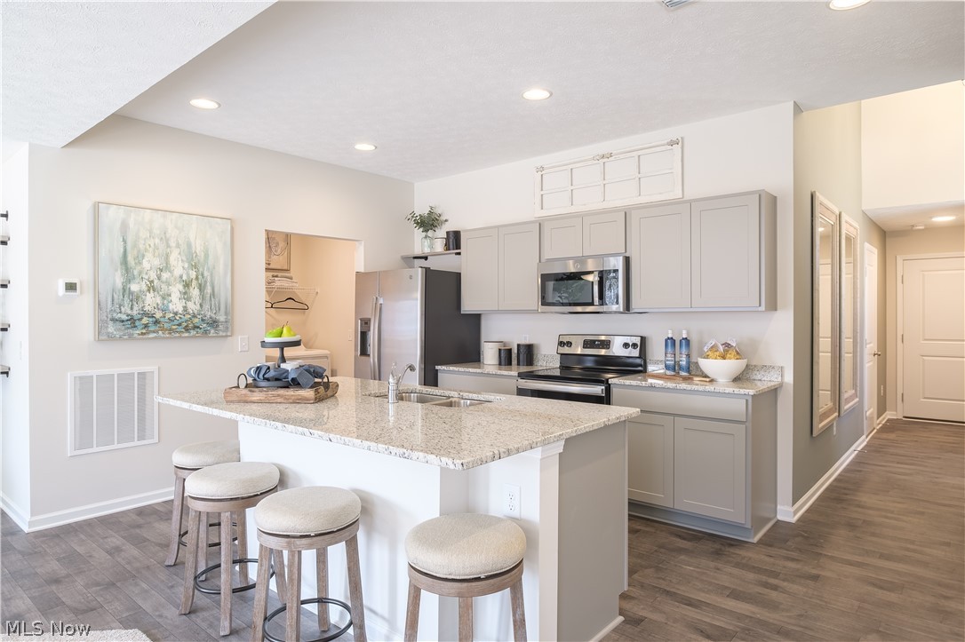 Summit at Forest Lakes - Residential