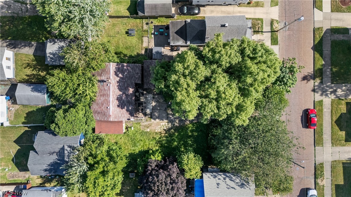 Upland Lawn - Residential