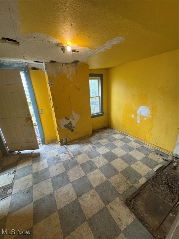 9601 Edmunds Avenue, Cleveland, Ohio image 10