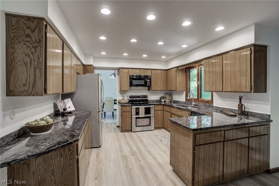 Cheswick 02 - Residential