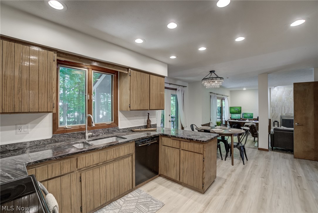 Cheswick 02 - Residential