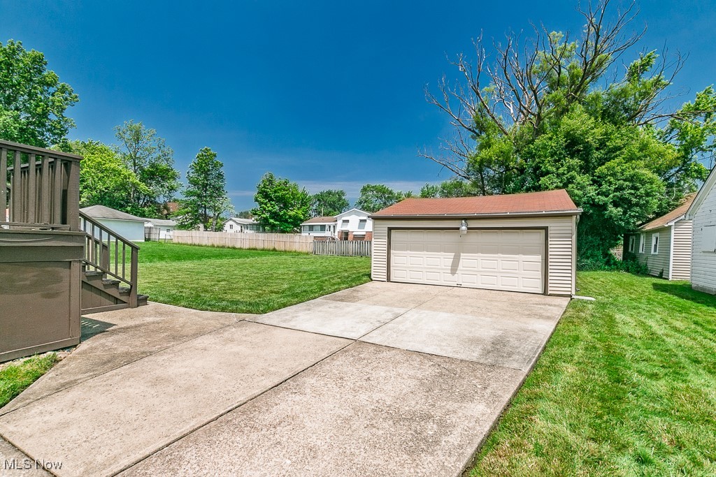 Union Realty Co Randall Park - Residential