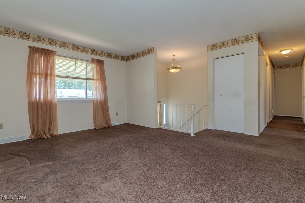 Union Realty Co Randall Park - Residential