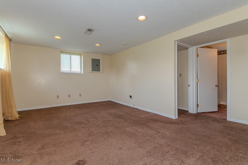 Union Realty Co Randall Park - Residential