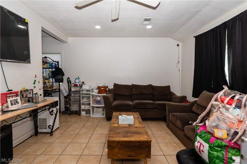 Tiny photo for 1744 Victoria Street SW, Warren, OH 44485 (MLS # 5255366)