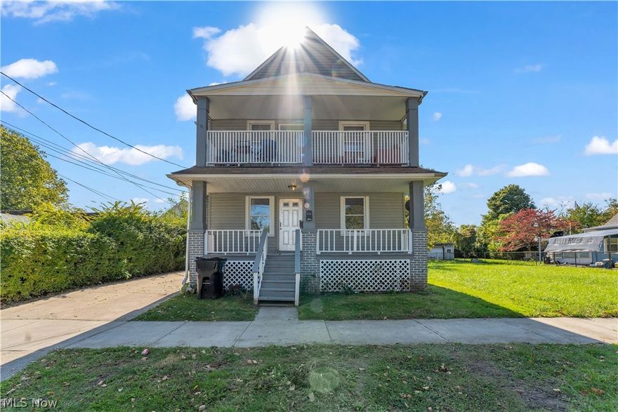 This is a fully occupied duplex that is an extremely nice and well cared for investment property.  Each unit features its own front porch.  While there is no garage, there is a full concrete drive with rear parking area.  The property is fully fenced. Glass Block Basement Windows for safety and there is a full bath in the Finished 3rd Floor or attic.  Note: Photos taken prior to tenant placement.
Up Unit 3 bed 2 bath leased for $735 til June 1, 2025, Down unit, 3 bed 1 bath leased for $922 until March 1, 2025.