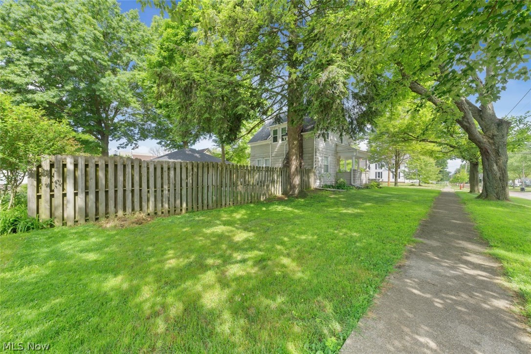 Medina - Residential