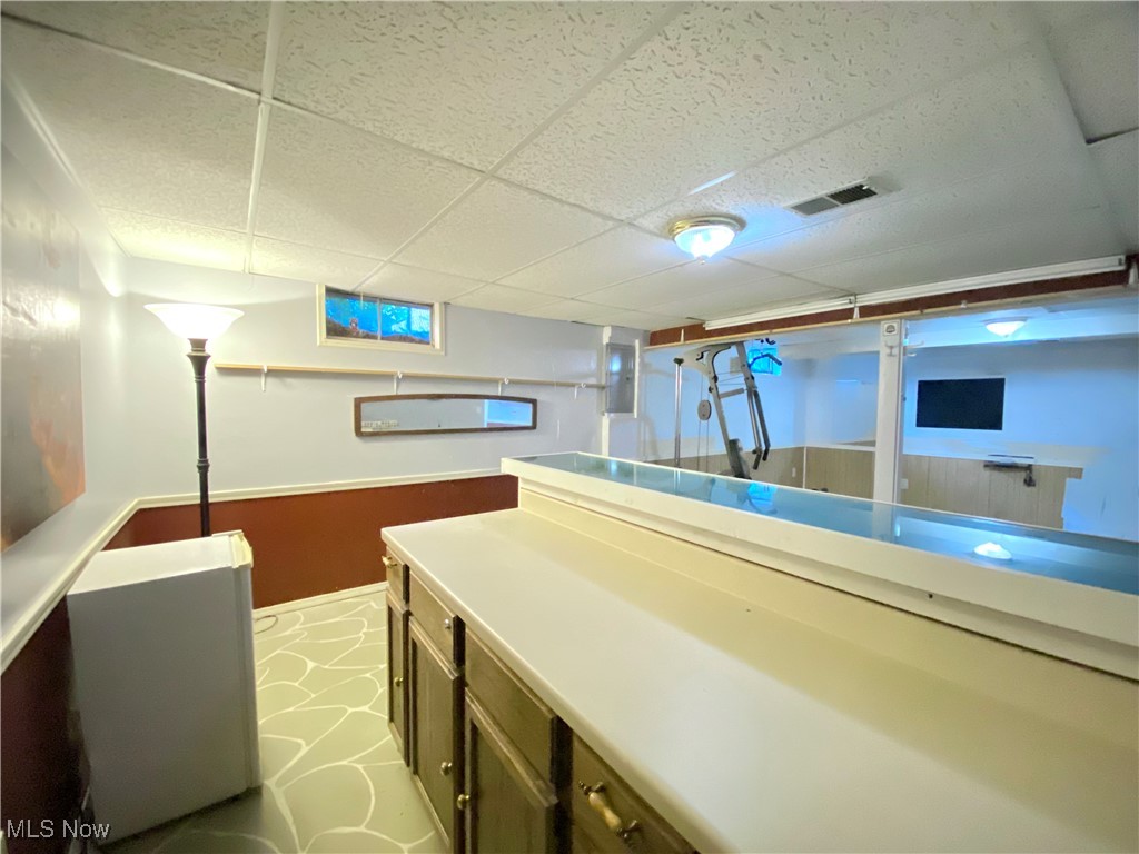 Munroe Manor - Residential