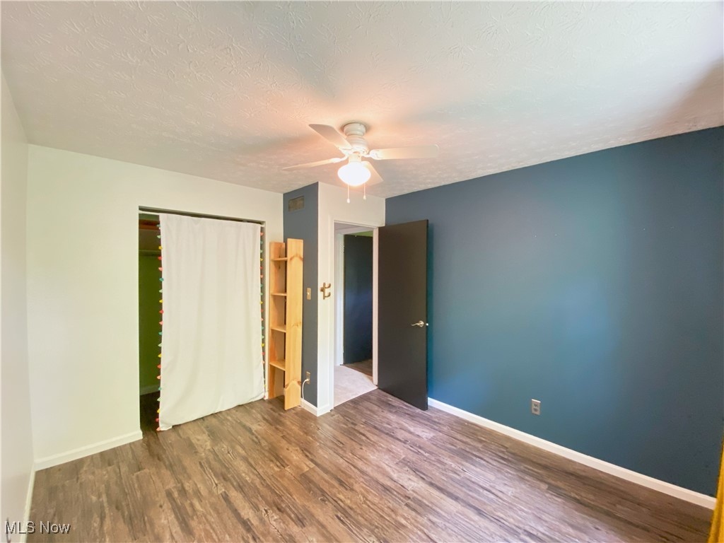 Munroe Manor - Residential