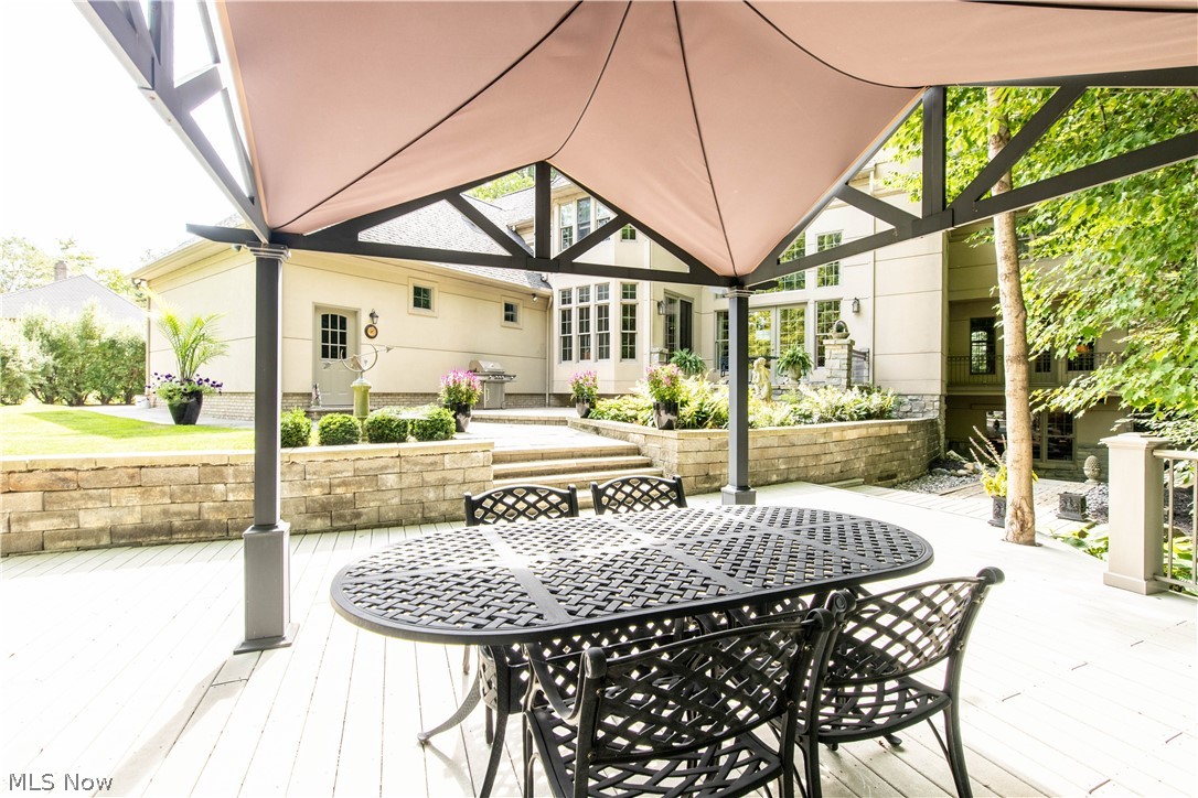 Hanover Woods - Residential