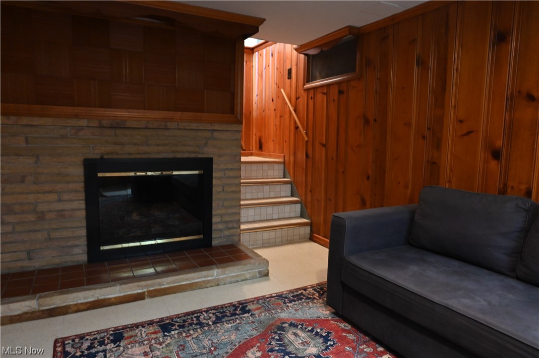 L Hamilton - Residential