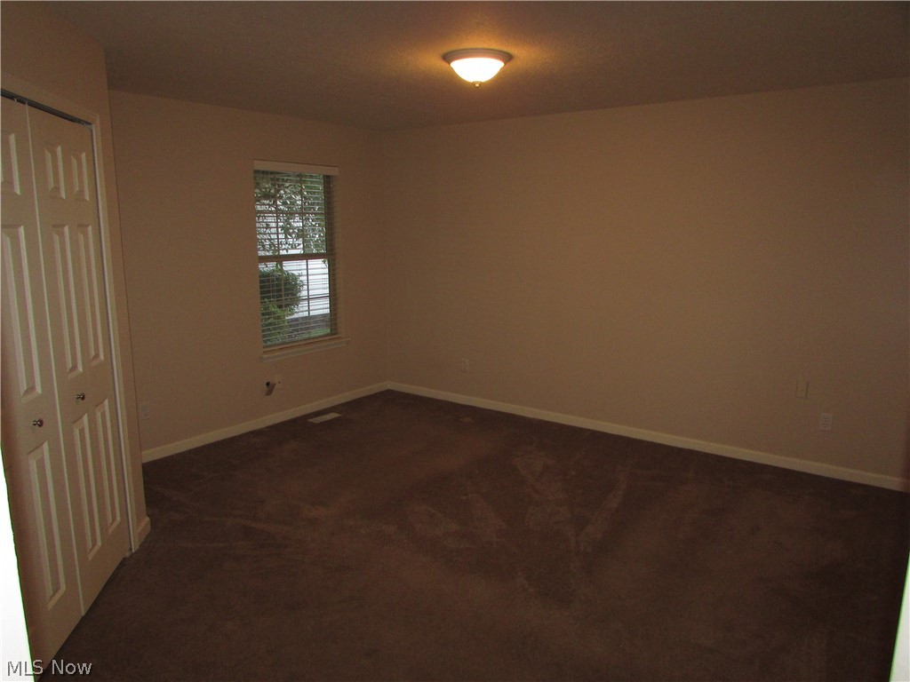 Creekside/Pleasant Lakes Condo - Residential