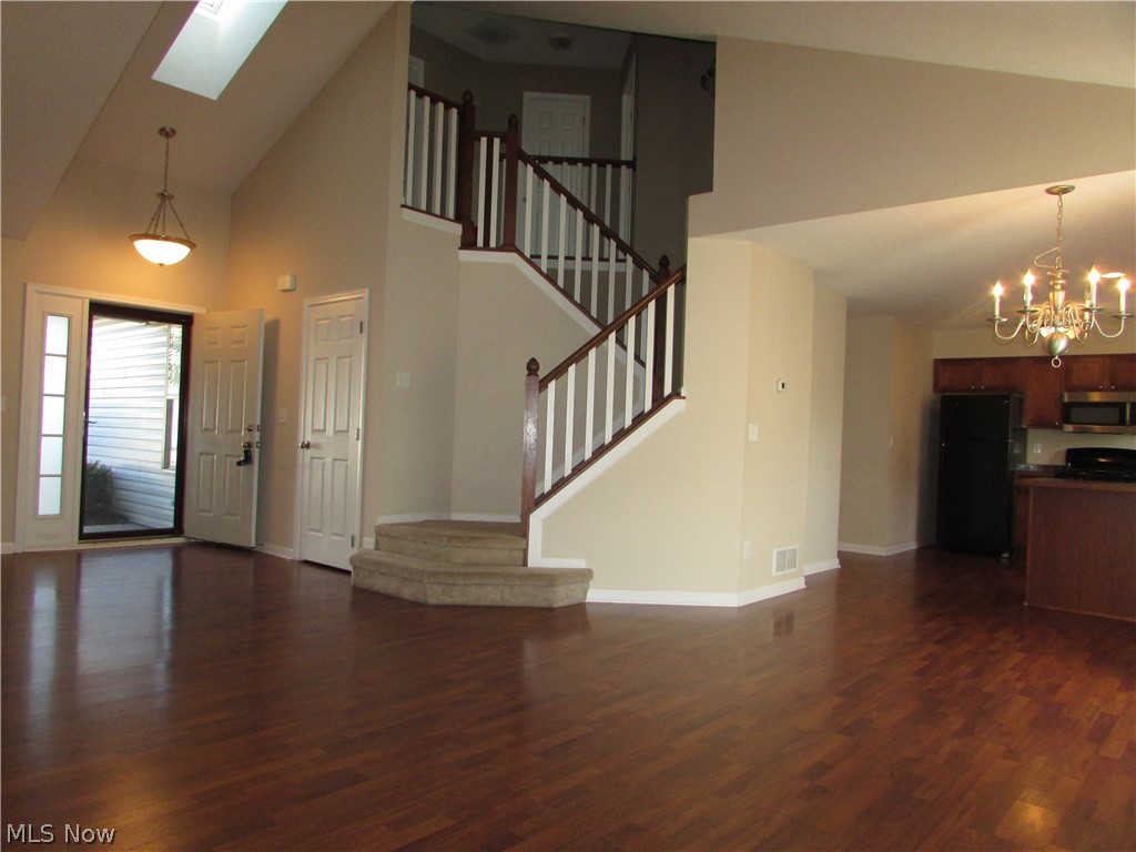 Creekside/Pleasant Lakes Condo - Residential