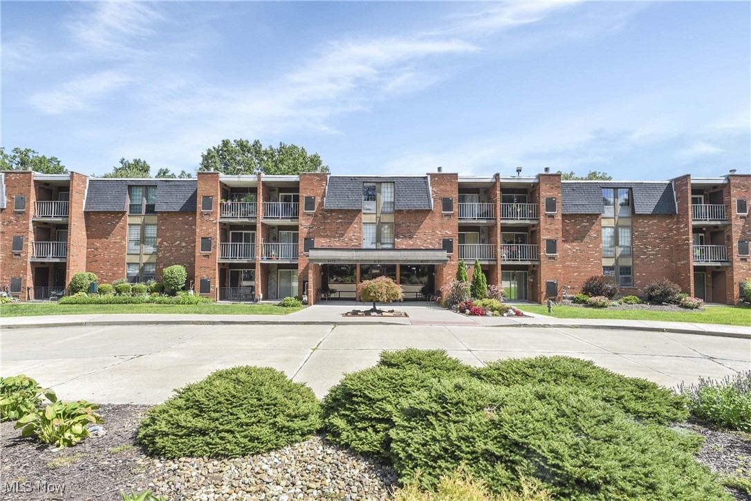 Prepare to be moved! Welcome to 4179 Columbia Road, Unit 320, North Olmsted, OH 44070 — a charming one-story condo nestled in the desirable Olmsted Park Condominiums. This newly painted unit opens into a spacious and inviting living room, ideal for relaxing after a long day or hosting gatherings with friends and family. Just off the living area, you'll find a quaint balcony that offers a peaceful setting for morning coffee or enjoying fresh air throughout the day.
The eat-in kitchen is thoughtfully updated with newly vinyl-wrapped two-toned cabinets, a stylish modern backsplash, generous counter space, and all appliances included, making it completely move-in ready. Vinyl plank tile flooring, installed in July 2025, adds a contemporary appeal to the space. Natural light fills both bedrooms, creating warm, comfortable retreats. The primary bedroom features its own full ensuite bathroom, while a second full bath is conveniently located for guests or use by the second bedroom.
For added ease, the in-unit laundry comes equipped with a washer and dryer. Numerous recent updates include: both toilets were replaced in August 2025, kitchen and main bathroom faucets were upgraded in September 2024, an AC capacitor was installed in July 2025, and a full AC cleaning and inspection was performed by L&A Plumbing/HVAC in May 2025. Additionally, the main bathroom sink countertop was refreshed with a vinyl wrap in May 2023.
The Olmsted Park community offers a wealth of amenities, including a large pool perfect for summer relaxation, a car wash area, and a party room ideal for private events. A garage space is also available for added convenience. With close proximity to the Great Northern Mall, a wide selection of restaurants, and quick access to I-480, this condo blends comfort, style, and location into one exceptional home. Move-in ready, perfectly located, and packed with updates—this condo checks all the boxes. Don’t wait, schedule your visit now!