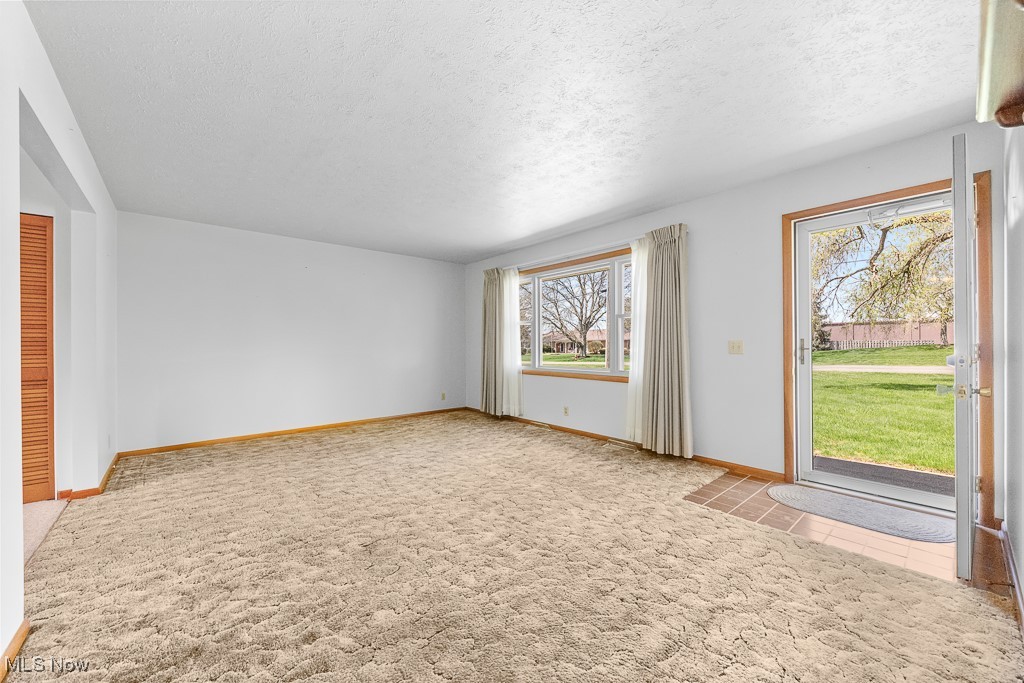 1780 Rosemont Road, Alliance, Ohio image 15