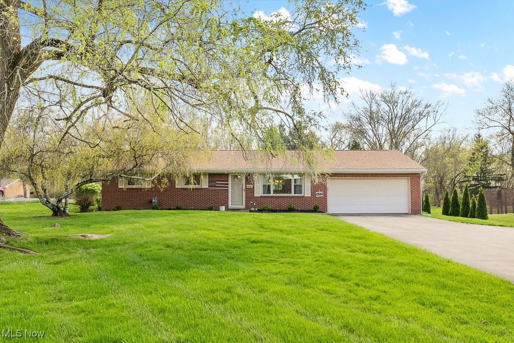 1780 Rosemont Road, Alliance, Ohio image 47