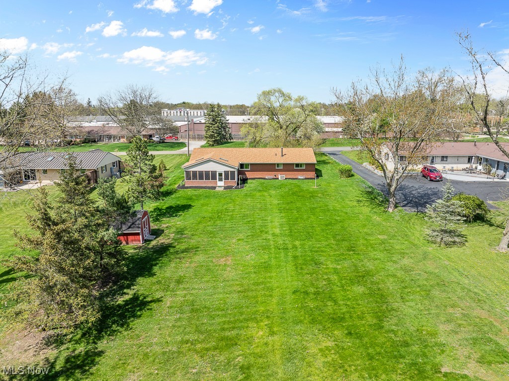 1780 Rosemont Road, Alliance, Ohio image 8