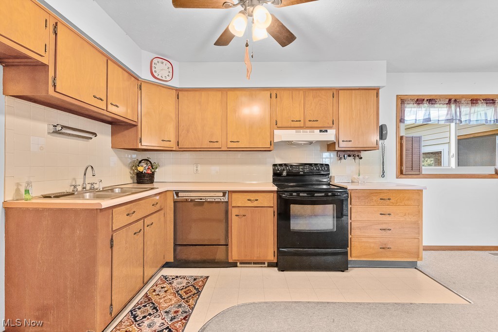 1780 Rosemont Road, Alliance, Ohio image 12