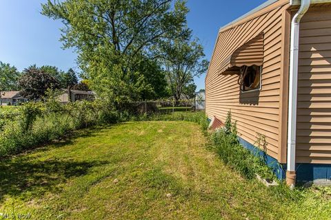 Tiny photo for 612 High Avenue, Niles, OH 44446 (MLS # 5211110)