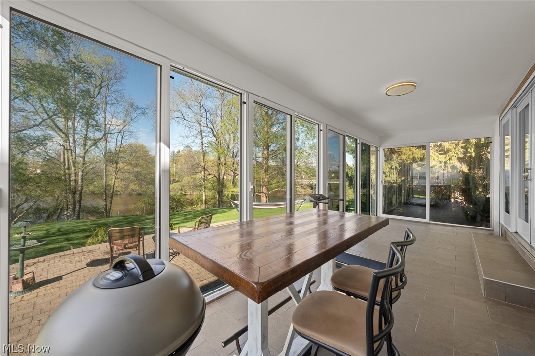 Burgess Manor - Residential