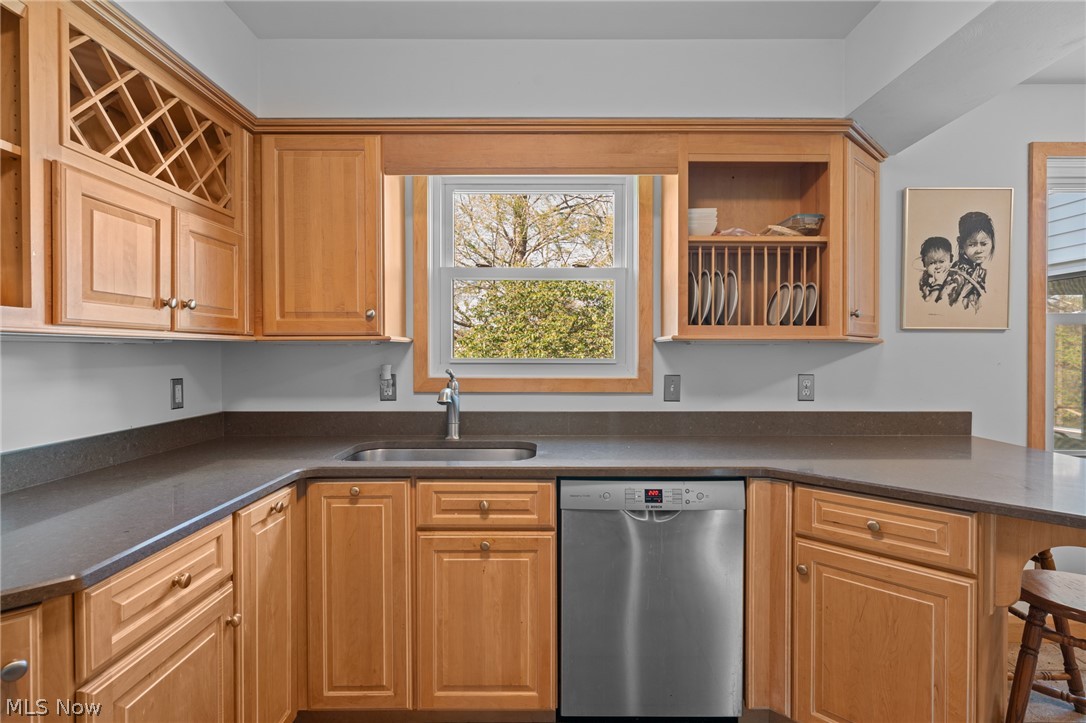 Burgess Manor - Residential