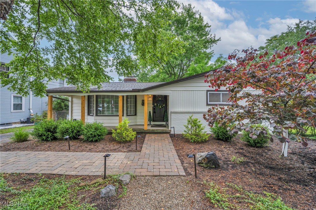 3221 Columbia Road