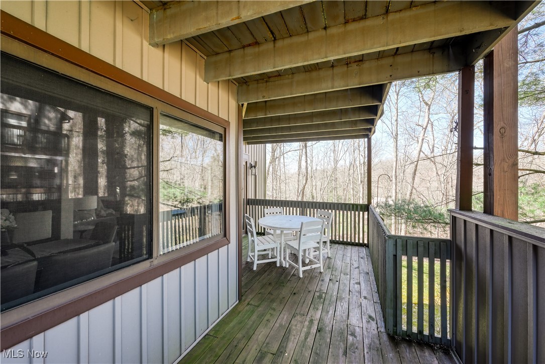 2142 Pinebrook Trail, Cuyahoga Falls, Ohio image 35