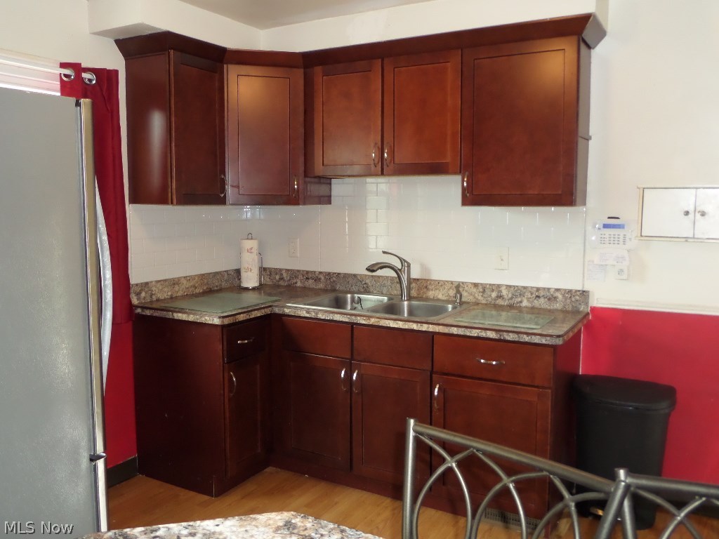 Riverside Drive - Residential