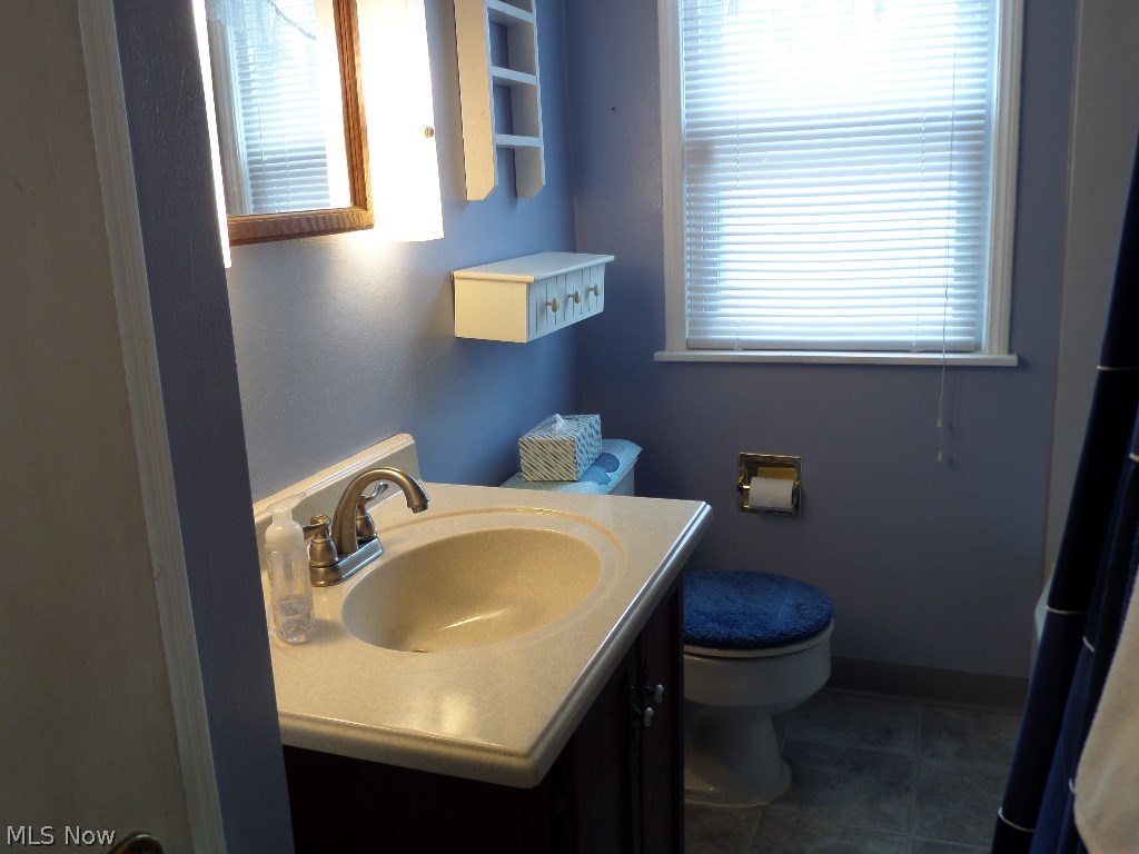 Riverside Drive - Residential