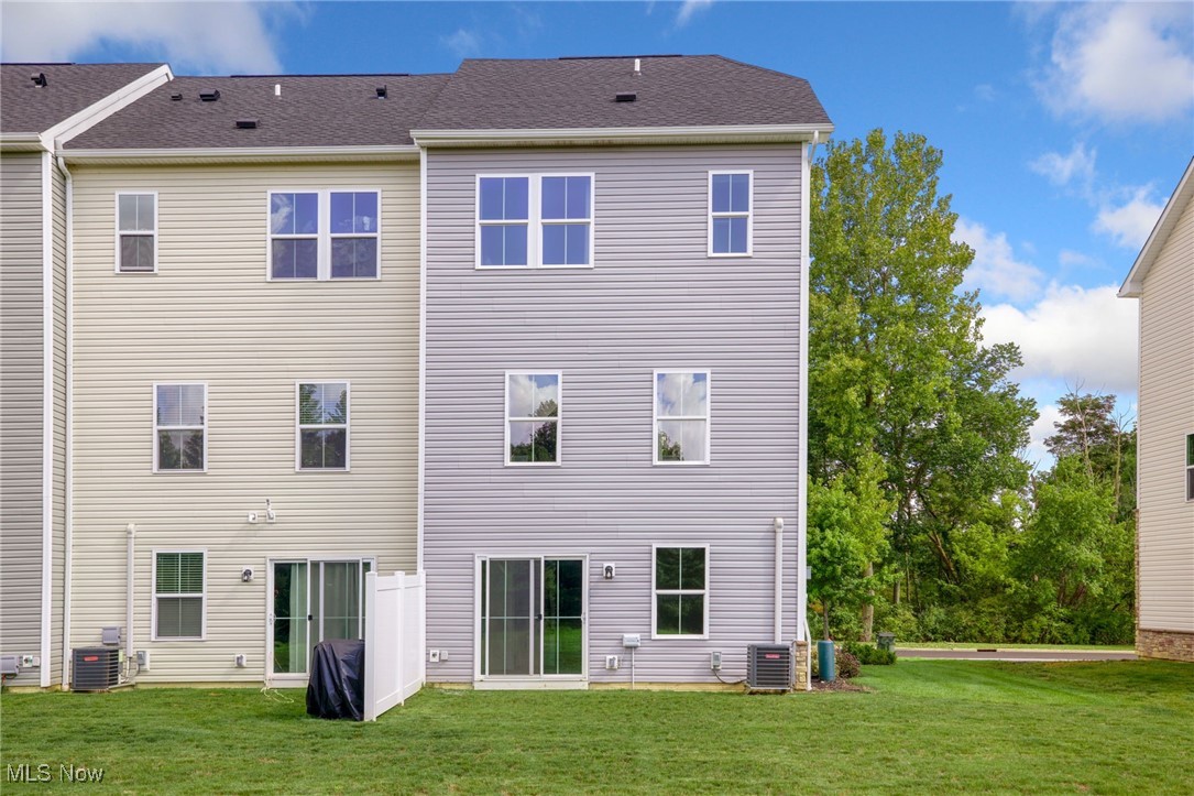 Townhomes/Stonebridge Ph 1 - Residential