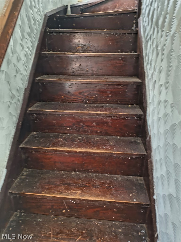 Center Hwy - Residential