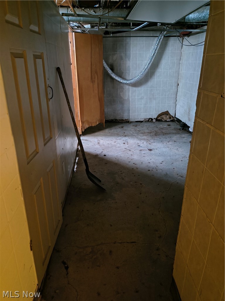 Center Hwy - Residential