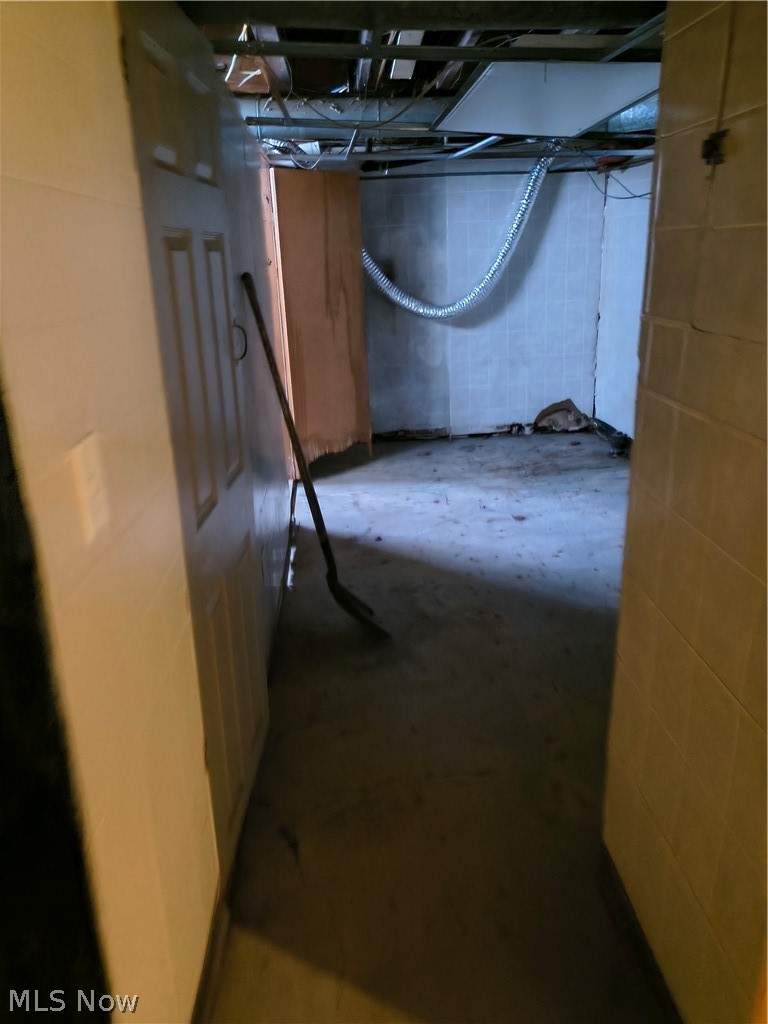 Center Hwy - Residential