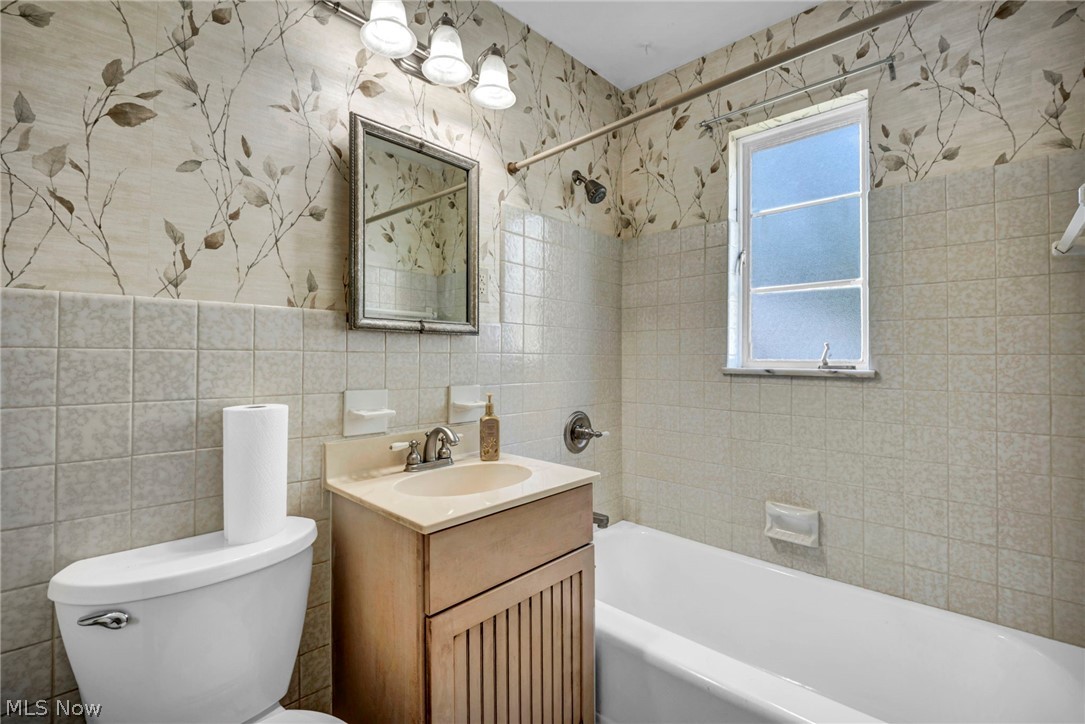 Suburban Land Homes Cos Metro - Residential