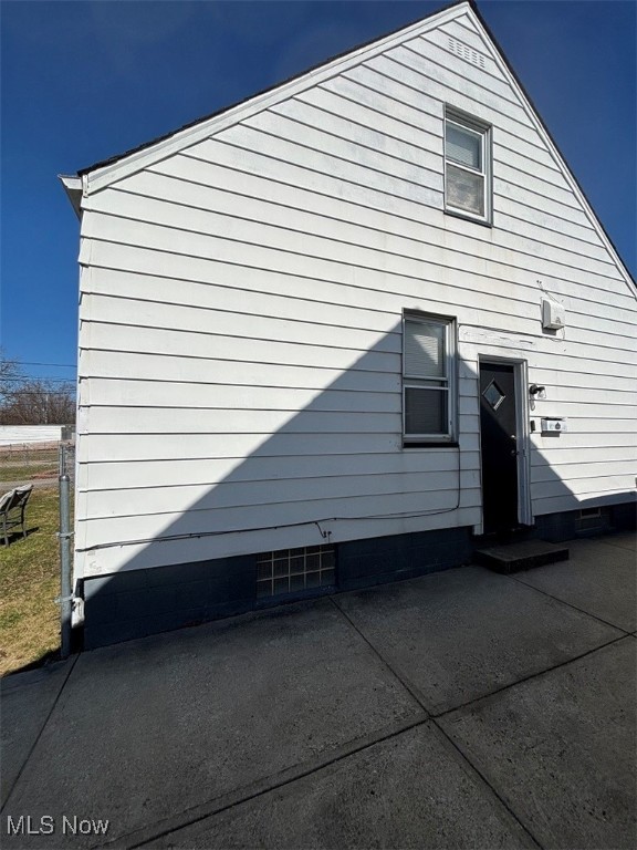 5214 Thomas Street, Maple Heights, Ohio image 2