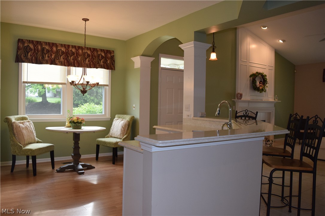 Country Club Village Ph 01 Clstr De - Residential