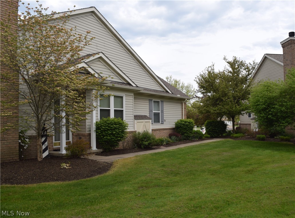 Country Club Village Ph 01 Clstr De - Residential