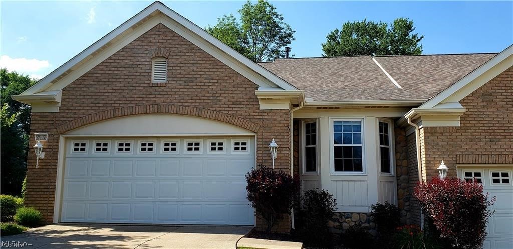 Country Club Village Ph 01 Clstr De - Residential