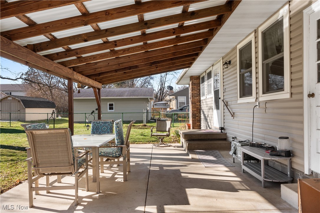 107 Circle Drive, Medina, Ohio image 26