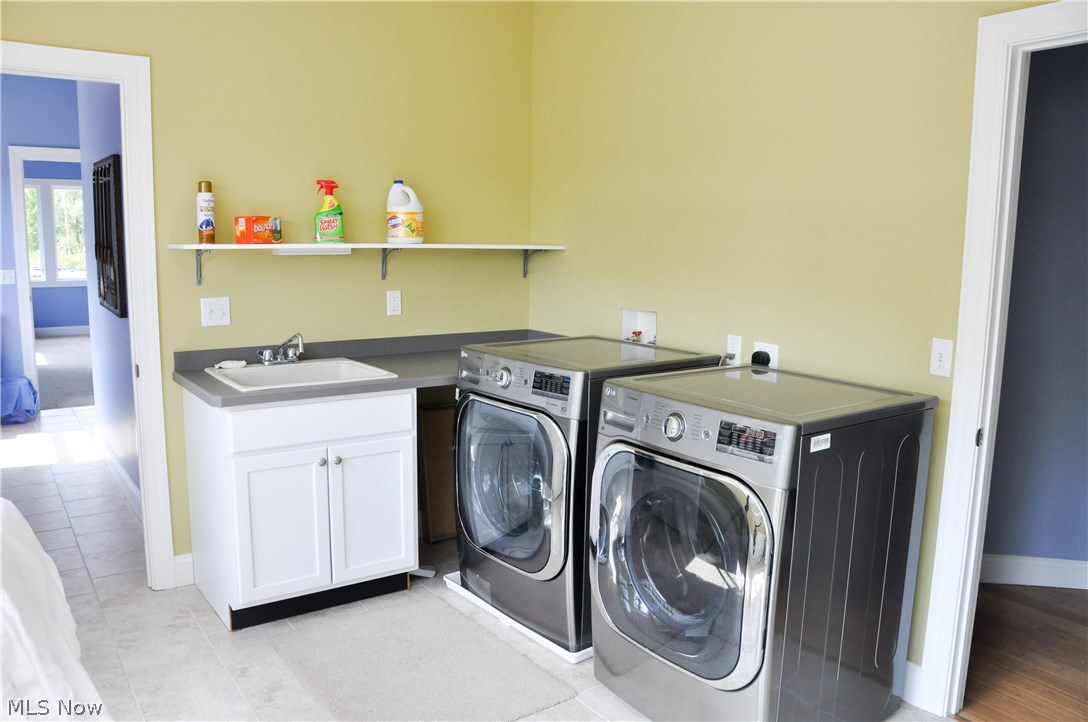 Roaming Rock Sub Viii - Residential