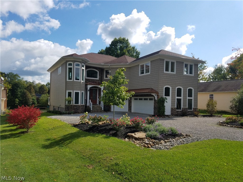 Roaming Rock Sub Viii - Residential