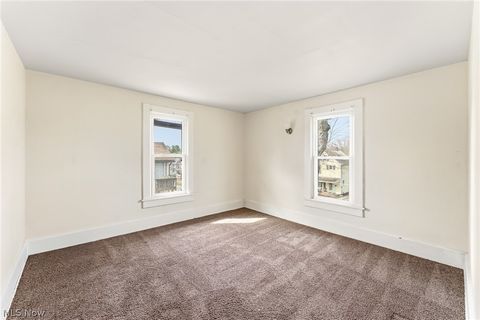 Tiny photo for 313 E Seventh Street, Salem, OH 44460 (MLS # 5189991)