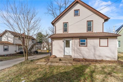 Tiny photo for 313 E Seventh Street, Salem, OH 44460 (MLS # 5189991)