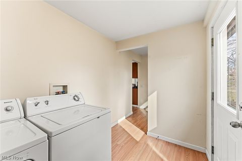 Tiny photo for 313 E Seventh Street, Salem, OH 44460 (MLS # 5189991)