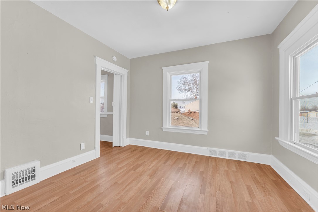 Independence 02 - Residential Lease