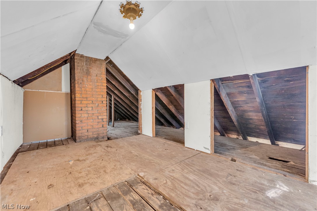 Independence 02 - Residential Lease