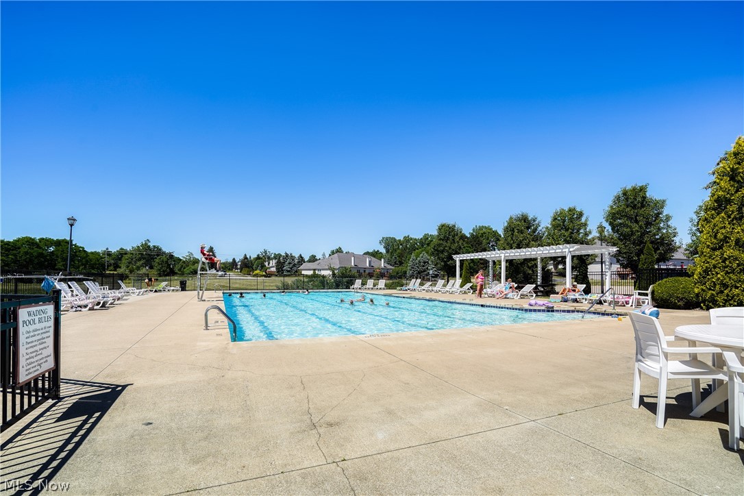 Links Ph V - Residential