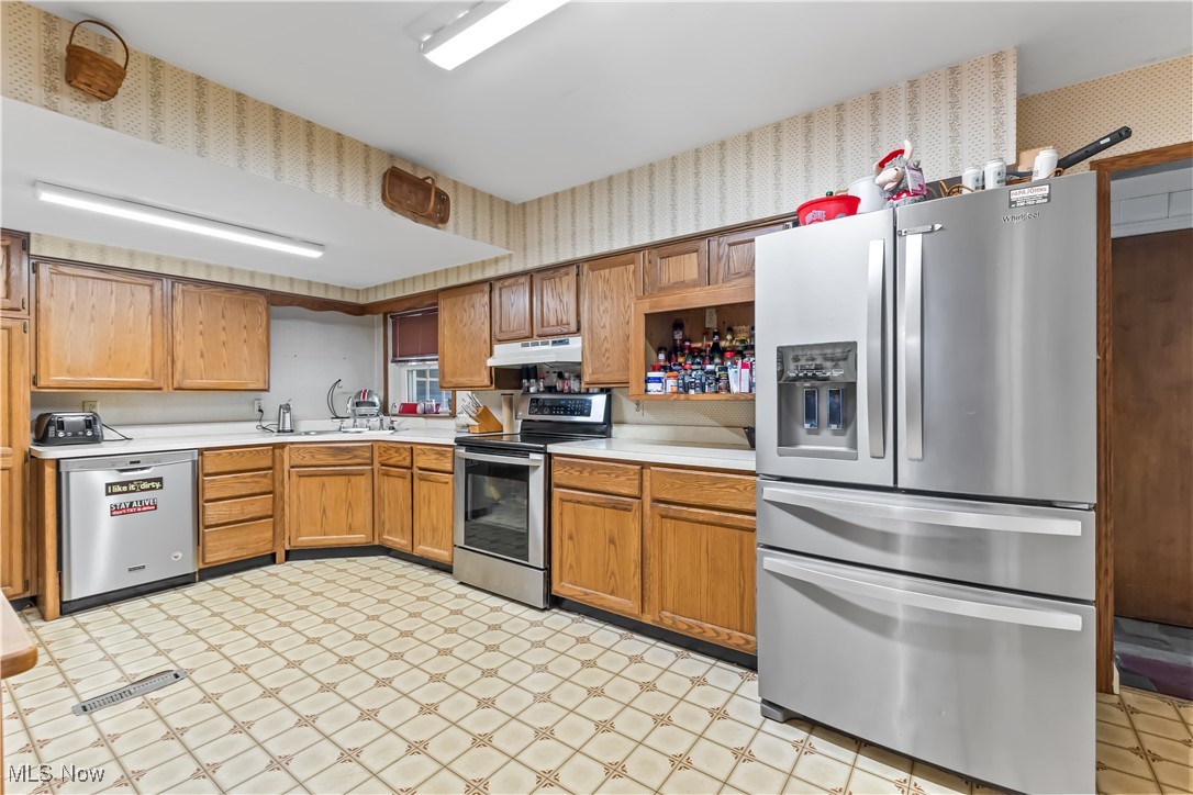 City/Canfield - Residential