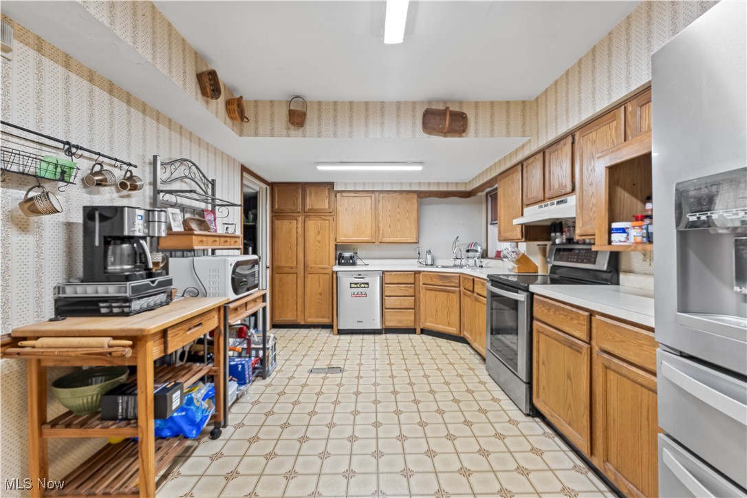 City/Canfield - Residential