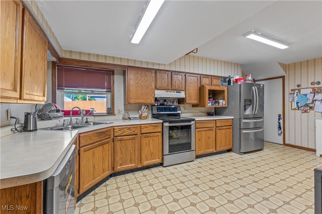 City/Canfield - Residential